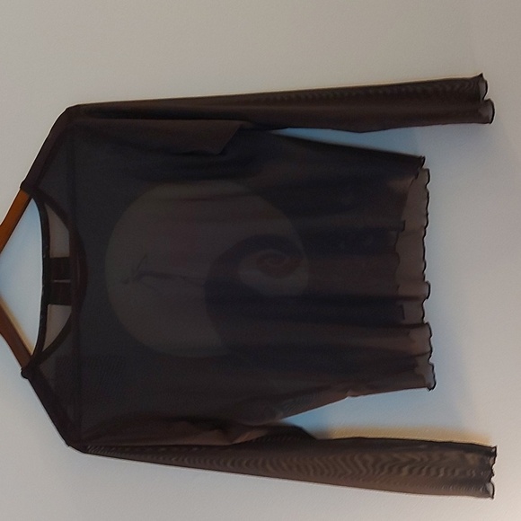 NWT Cakeworthy X Disney Nightmare Before Christmas Sheer Lettuce Hem Long Sleeve - Picture 3 of 9